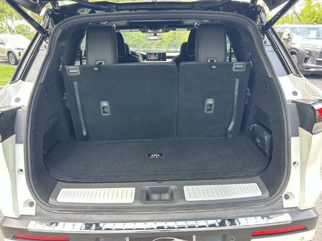 Certified 2025 INFINITI QX60 Autograph w/ Cargo Package AWD/4WD image 13
