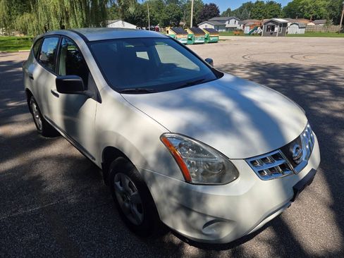 Used 2013 Nissan Rogue S AWD/4WD image 14
