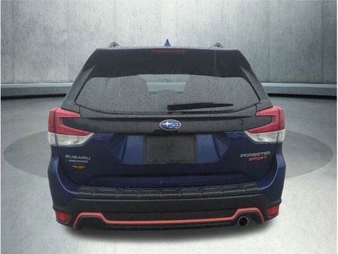 Used 2023 Subaru Forester Sport image 5