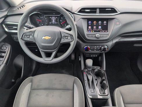 Certified 2023 Chevrolet TrailBlazer LT FWD image 28