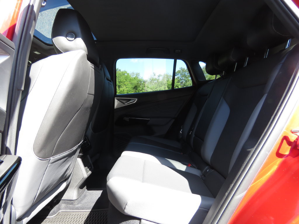 Used 2023 Volkswagen ID.4 Pro S AWD/4WD image 20
