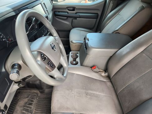 Used 2020 Nissan NV 2500 SV RWD image 4