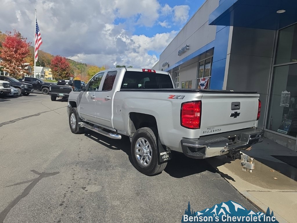 Used 2018 Chevrolet Silverado 2500 LT w/ All Star Edition AWD/4WD image 4