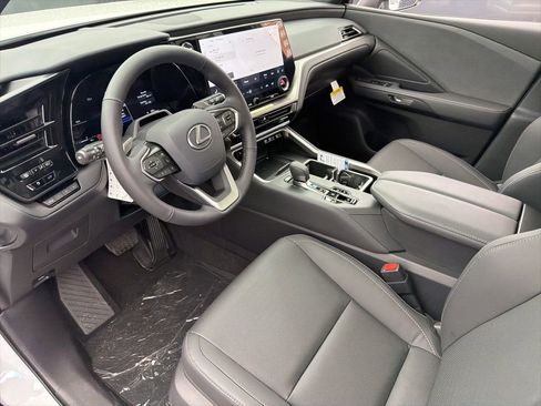 New 2026 Lexus TX 350 AWD image 9