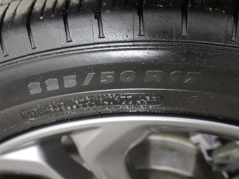 Used 2023 Honda Accord EX image 38