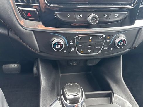 Used 2020 Chevrolet Traverse RS w/ LPO, Floor Liner Package FWD image 16