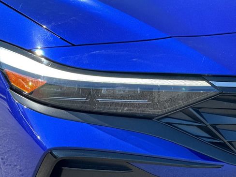 Used 2024 Hyundai Elantra SEL w/ Convenience Package image 43