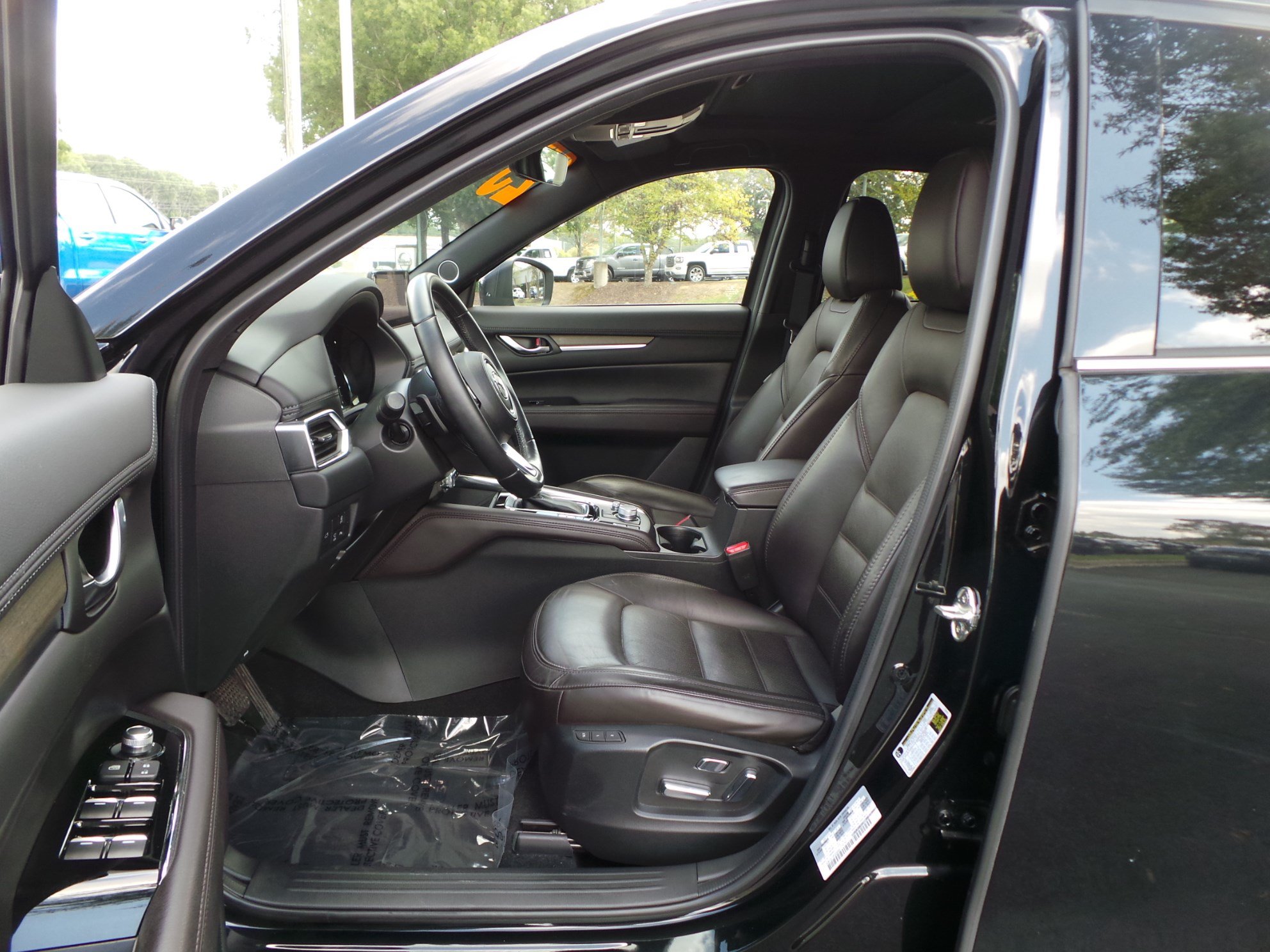 Certified 2023 MAZDA CX-5 Signature AWD/4WD image 29