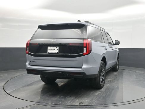 New 2025 Ford Expedition Platinum w/ Stealth Performance Package AWD/4WD image 24