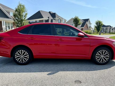 Used 2021 Volkswagen Jetta S w/ Driver Assistance Package FWD image 4