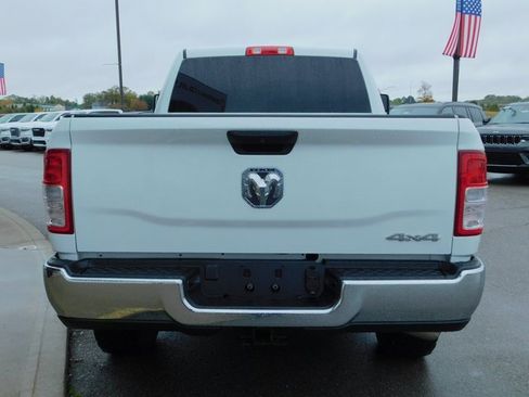 Used 2024 RAM 2500 Tradesman w/ Chrome Appearance Group image 21