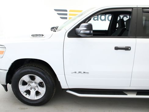 Used 2024 RAM 1500 Big Horn AWD/4WD image 4