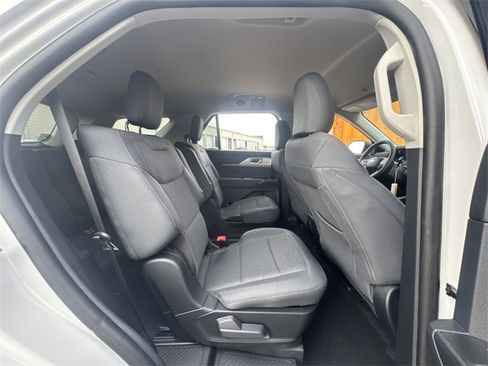 New 2026 Ford Explorer Active image 13