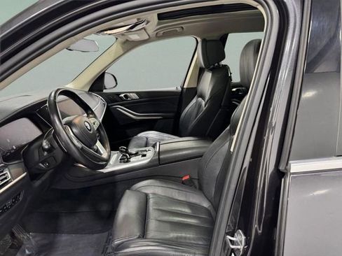Used 2022 BMW X7 xDrive40i AWD/4WD image 25