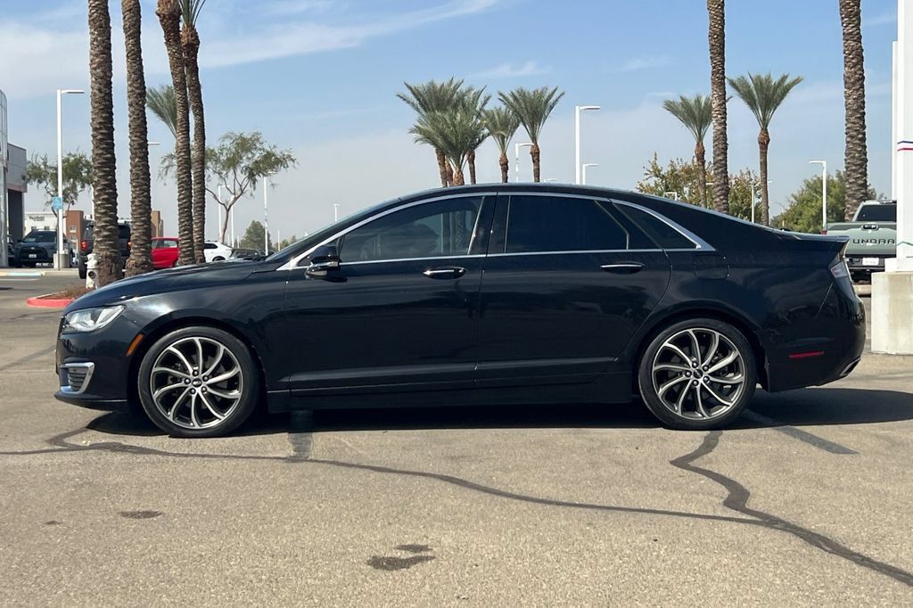 Used 2019 Lincoln MKZ Reserve w/ Reserve Plus Package FWD image 9