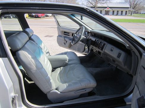 Used 1993 Buick Regal Limited image 12