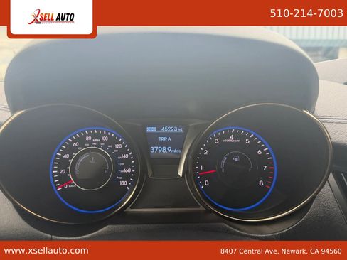 Used 2013 Hyundai Genesis 3.8 RWD image 13