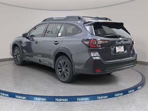 Used 2024 Subaru Outback Onyx Edition image 8