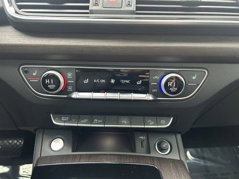 Certified 2025 Audi Q5 e Premium Plus w/ Premium Plus Package image 15