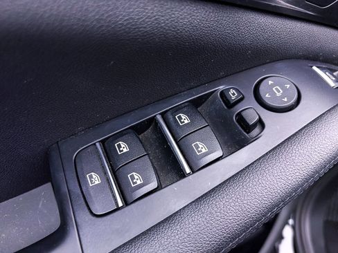 Used 2020 BMW X5 sDrive40i w/ Convenience Package image 18