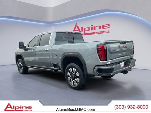 Used 2024 GMC Sierra 2500 Denali w/ Denali Reserve Package image 3