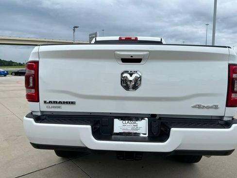 Used 2024 RAM 2500 Laramie AWD/4WD image 8