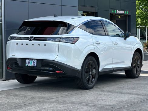 Used 2025 Nissan Murano SV AWD/4WD image 3