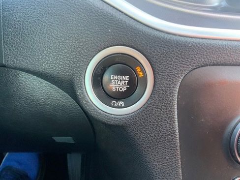 Used 2021 Dodge Charger SXT w/ Leather Interior Group image 20