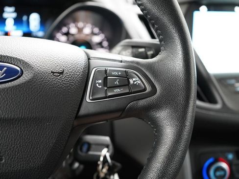 Certified 2018 Ford Escape SEL FWD image 16