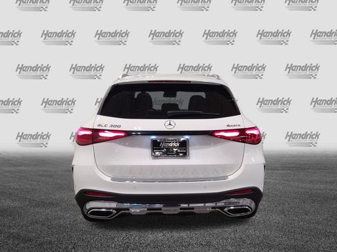 New 2026 Mercedes-Benz GLC 300 4MATIC image 5
