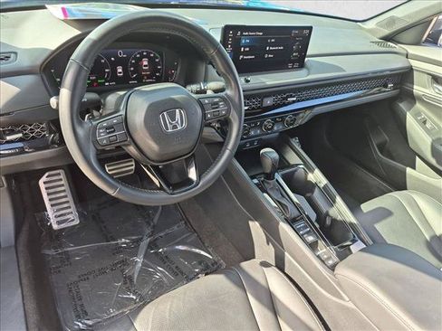 Used 2024 Honda Accord Sport image 10