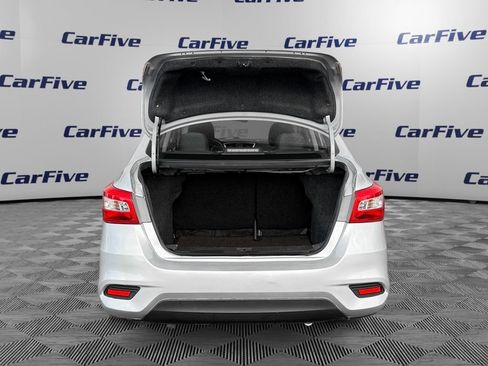 Used 2018 Nissan Sentra SV FWD image 11
