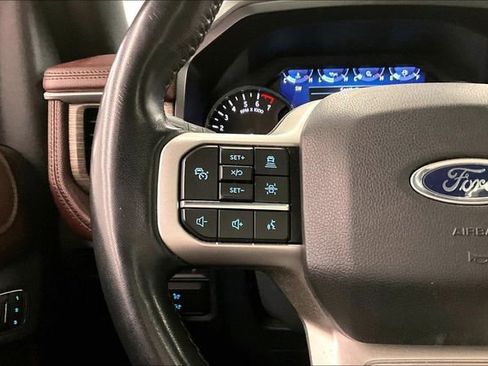 Used 2022 Ford Expedition Max Limited image 25