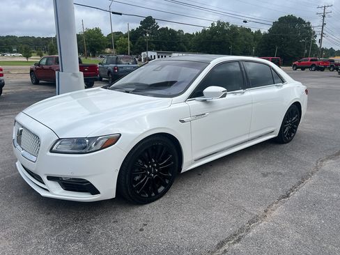 Used 2020 Lincoln Continental Reserve image 2