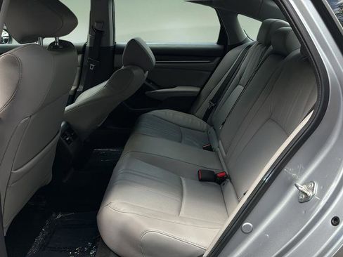 Used 2018 Honda Accord EX-L image 15