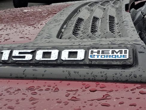 Used 2022 RAM 1500 Laramie w/ Sport Appearance Package image 32