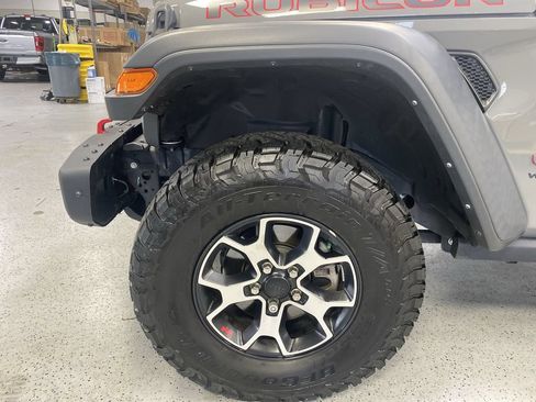 Used 2022 Jeep Wrangler Unlimited Rubicon w/ Steel Bumper Group AWD/4WD image 41