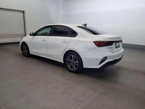 Used 2022 Kia Forte LXS FWD image 3