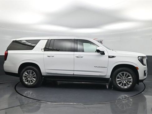 Used 2024 GMC Yukon XL SLT image 6