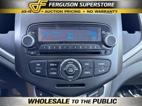 Used 2014 Chevrolet Sonic LT image 25