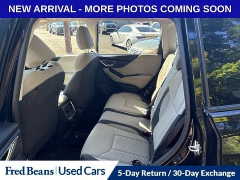 Used 2019 Subaru Forester Premium w/ All-Weather Package AWD/4WD image 9