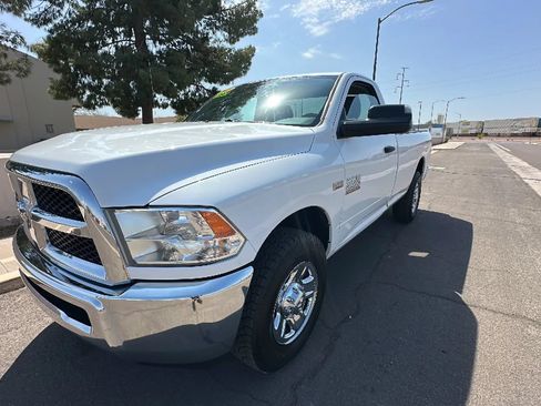 Used 2018 RAM 2500 Tradesman w/ Chrome Appearance Group RWD image 10