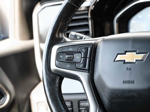 Used 2022 Chevrolet Silverado 1500 LT image 19