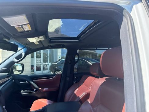 Used 2020 Lexus LX 570 4WD w/ Sport Package image 6