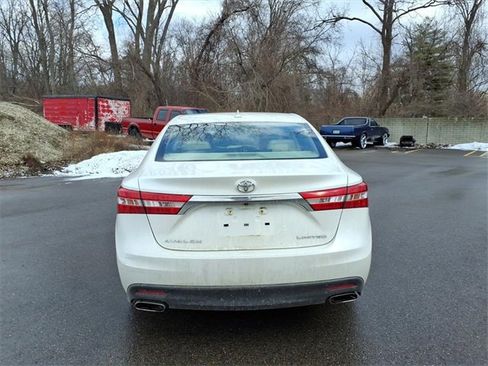 Used 2013 Toyota Avalon Limited image 6