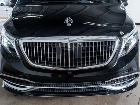 Used 2020 Mercedes-Benz Metris Passenger image 14