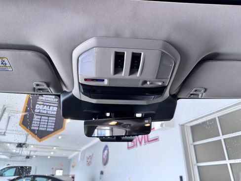 Used 2024 Subaru Ascent Touring image 28