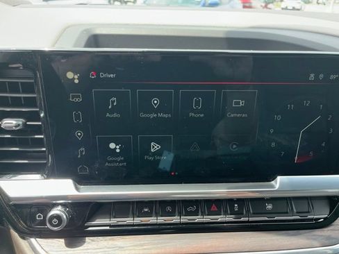 Used 2022 GMC Sierra 1500 SLT AWD/4WD image 23
