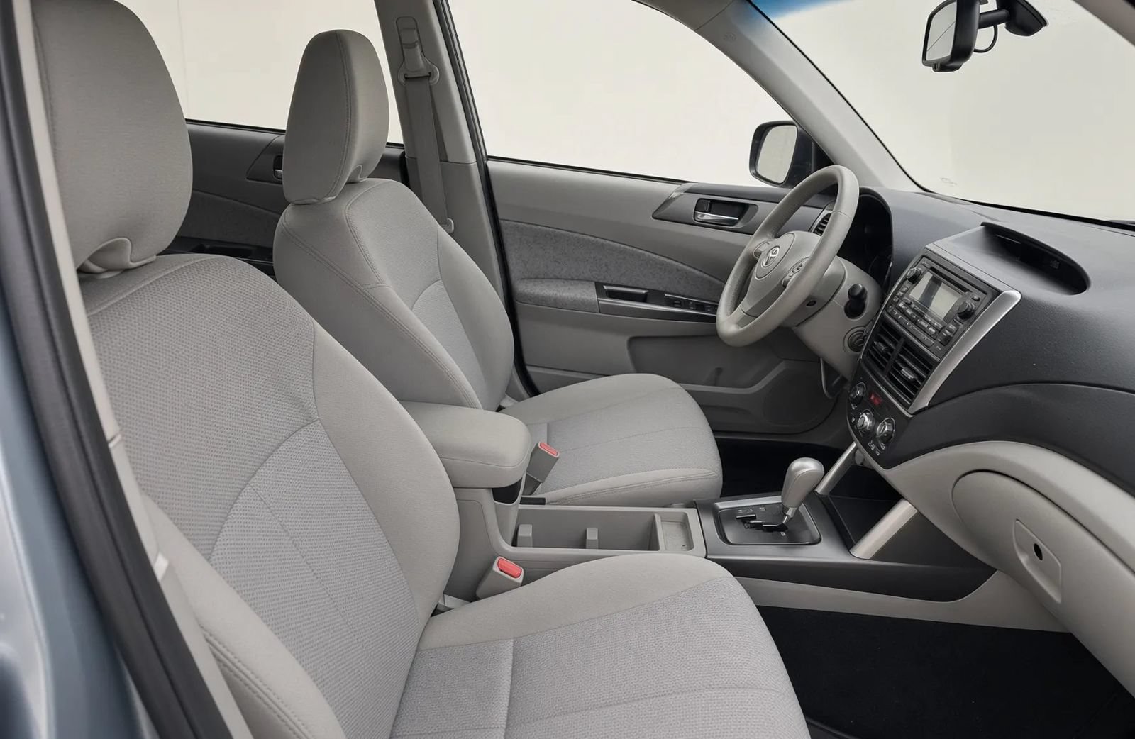 Used 2012 Subaru Forester 2.5X Premium w/ Popular Pkg 3 AWD/4WD image 8