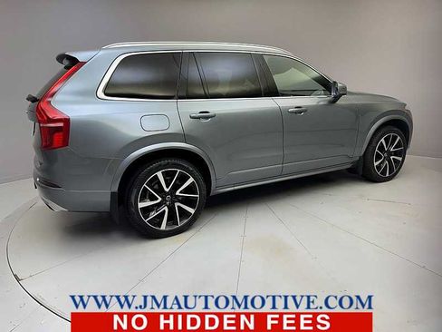Used 2020 Volvo XC90 T6 Momentum AWD/4WD image 5
